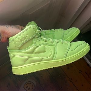 Billie Eilish Nikes W10.5